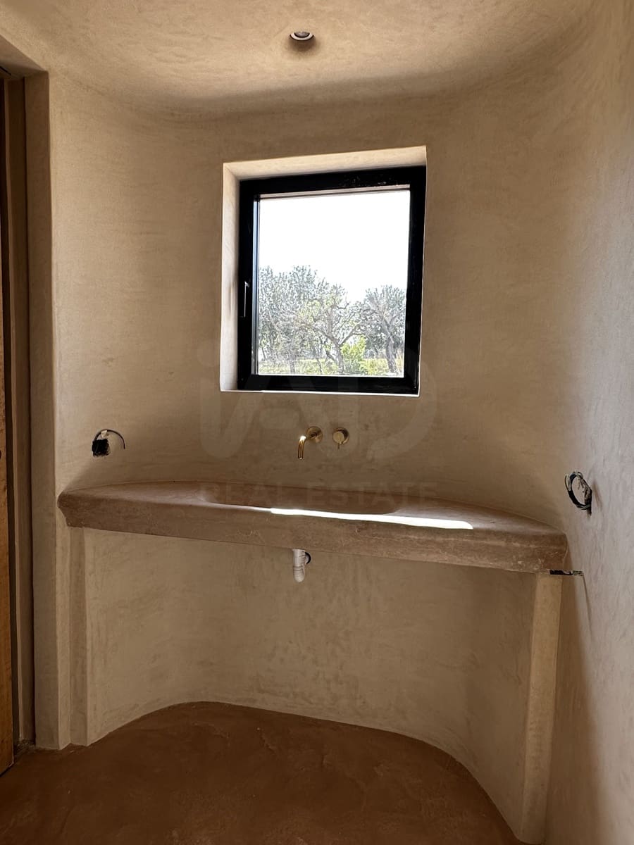 Casa de 4 habitaciones en Selva en venta con piscina - 2.900.000 € (Ref: 9988540)