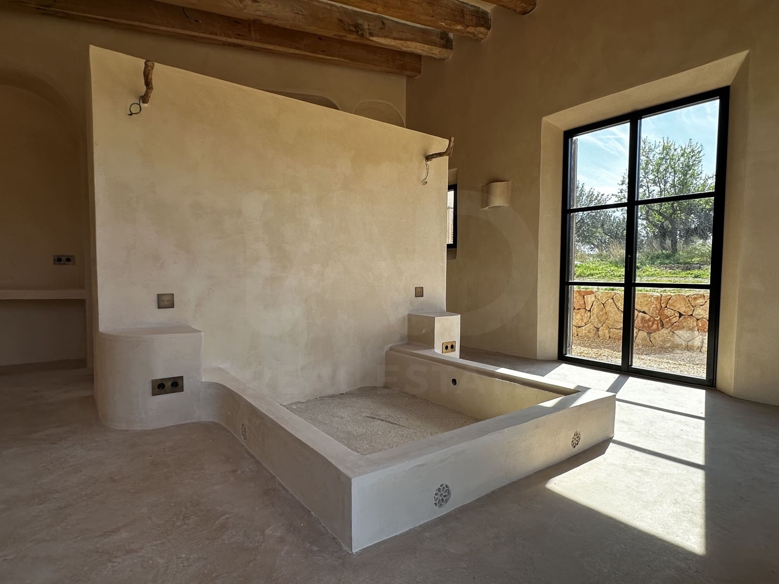 Casa de 4 habitaciones en Selva en venta con piscina - 2.900.000 € (Ref: 9988540)