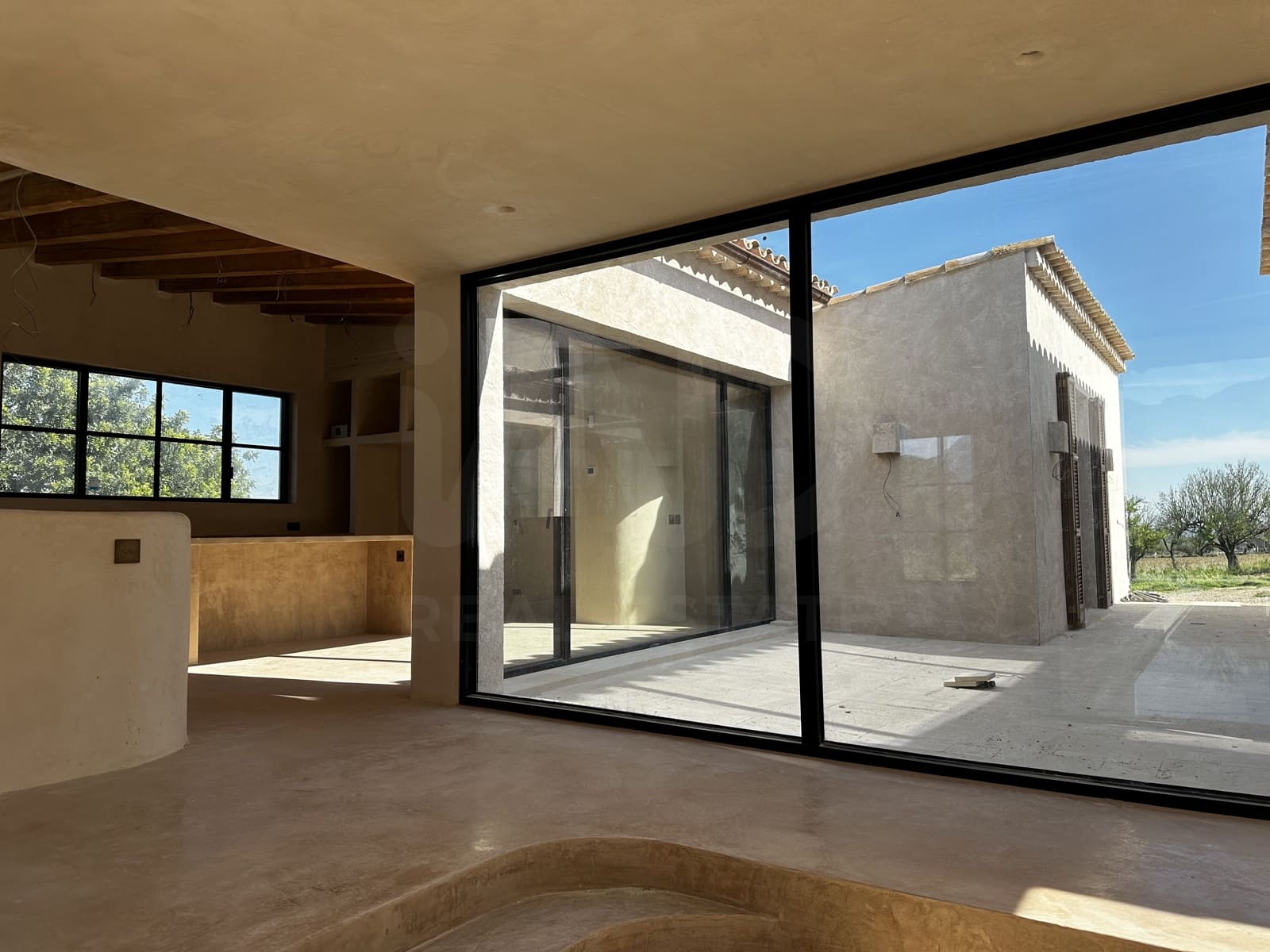 Casa de 4 habitaciones en Selva en venta con piscina - 2.900.000 € (Ref: 9988540)
