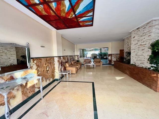 2 soveværelse Lejlighed til salg i Oropesa  med swimmingpool - € 153.000 (Ref: 9988546)