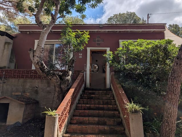 3 soverom Hus til salgs i Vilanova i la Geltrú med svømmebasseng garasje - € 239 000 (Ref: 9988547)