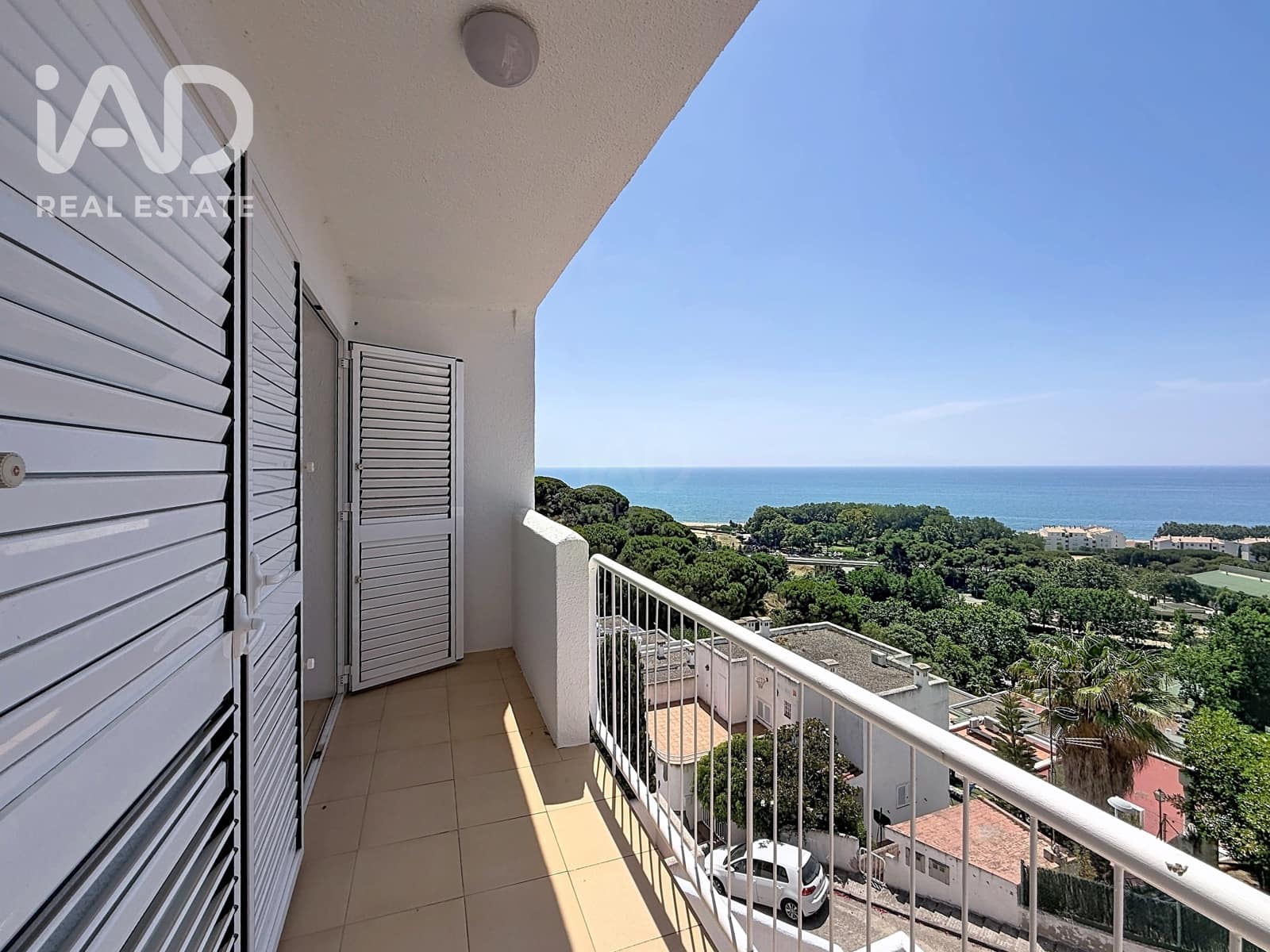 4 soverom Hus til salgs i Barcelona by med garasje - € 499 000 (Ref: 9988548)