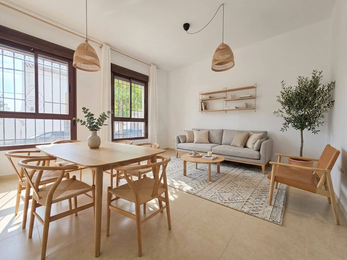 4 soverom Rekkehus til salgs i Cordoba by med garasje - € 160 000 (Ref: 9988549)