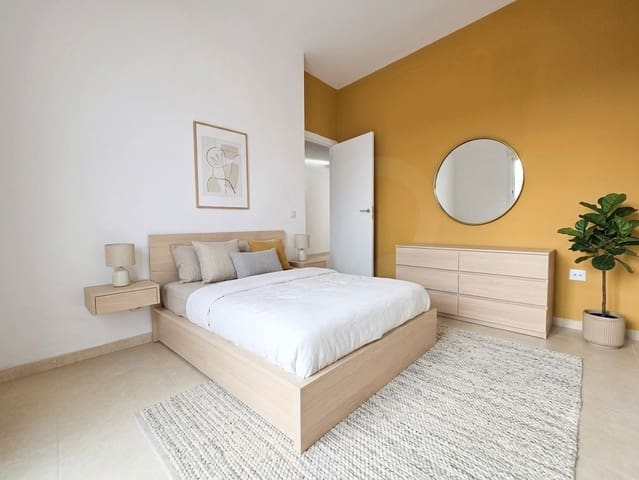 4 soverom Rekkehus til salgs i Córdoba by med garasje - € 160 000 (Ref: 9988549)