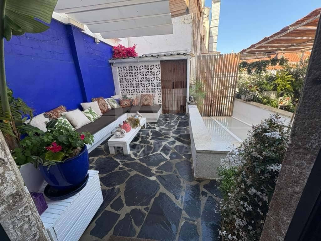 Apartamento de 2 habitaciones en Sitges en venta - 725.000 € (Ref: 9988550)