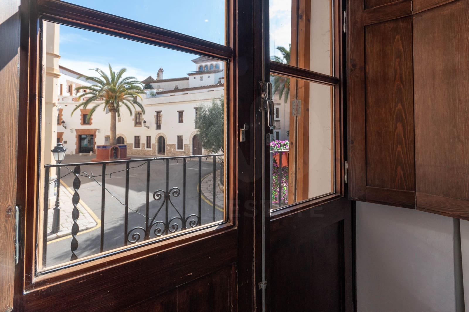 Apartamento de 2 habitaciones en Sitges en venta - 725.000 € (Ref: 9988550)