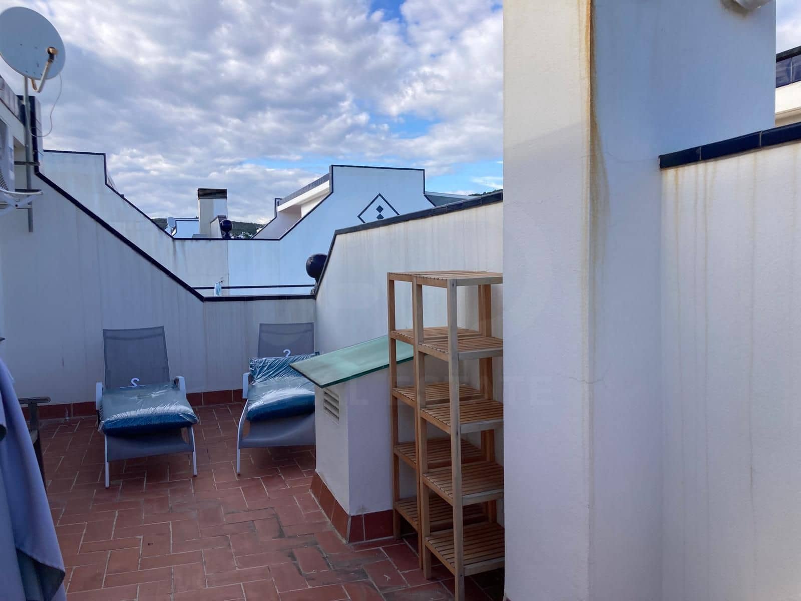 4 bedroom Terraced Villa for sale in Sitges with pool garage - € 790,000 (Ref: 9988552)