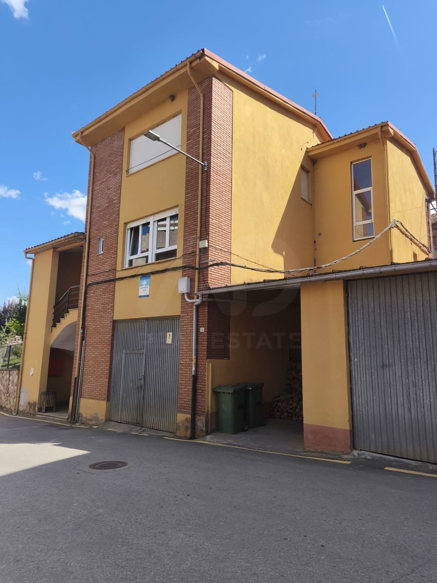3 sypialnia Apartament na sprzedaż w Miasto Leon - 65 000 € (Ref: 9988553)