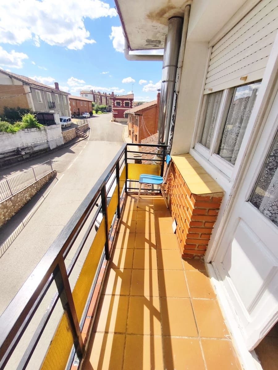 3 sypialnia Apartament na sprzedaż w Miasto Leon - 65 000 € (Ref: 9988553)