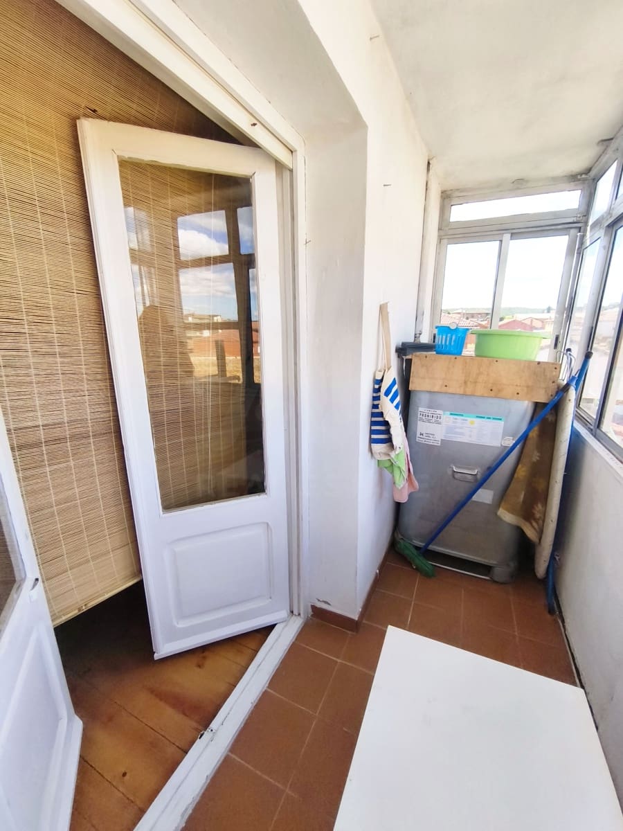 3 sypialnia Apartament na sprzedaż w Miasto Leon - 65 000 € (Ref: 9988553)