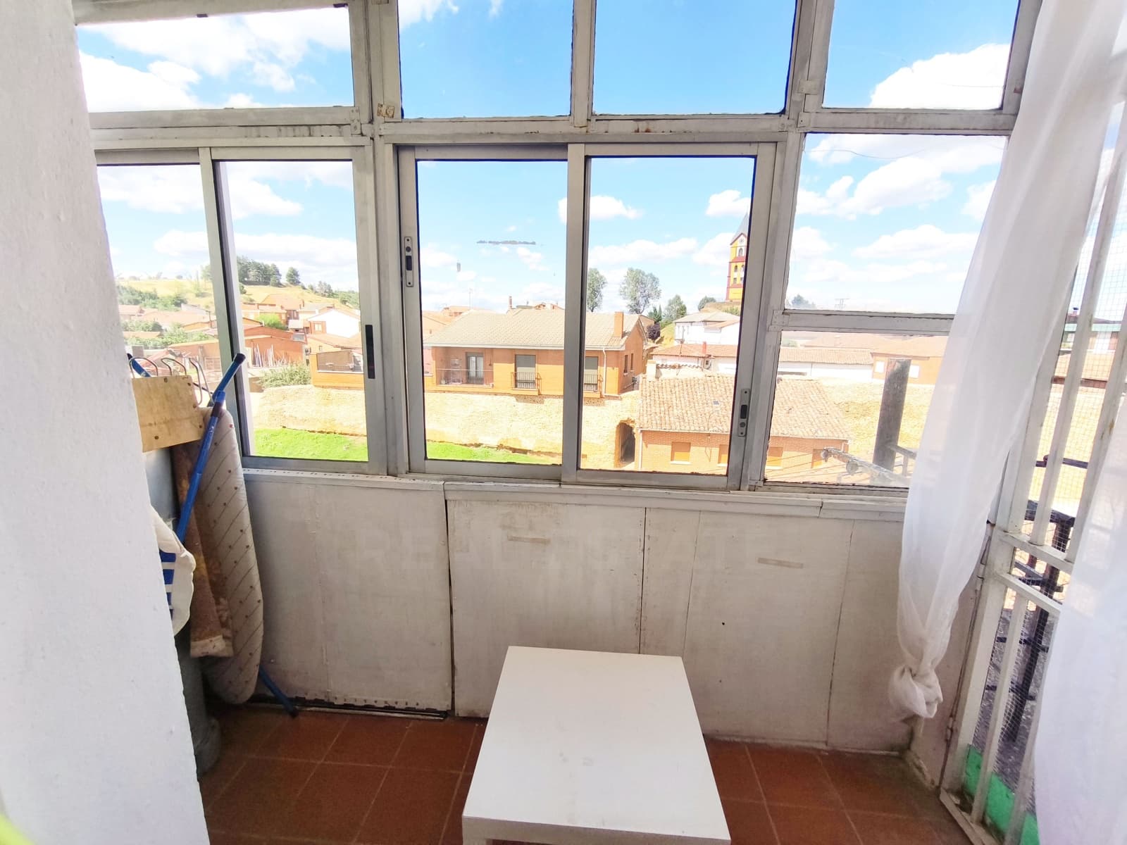 3 sypialnia Apartament na sprzedaż w Miasto Leon - 65 000 € (Ref: 9988553)