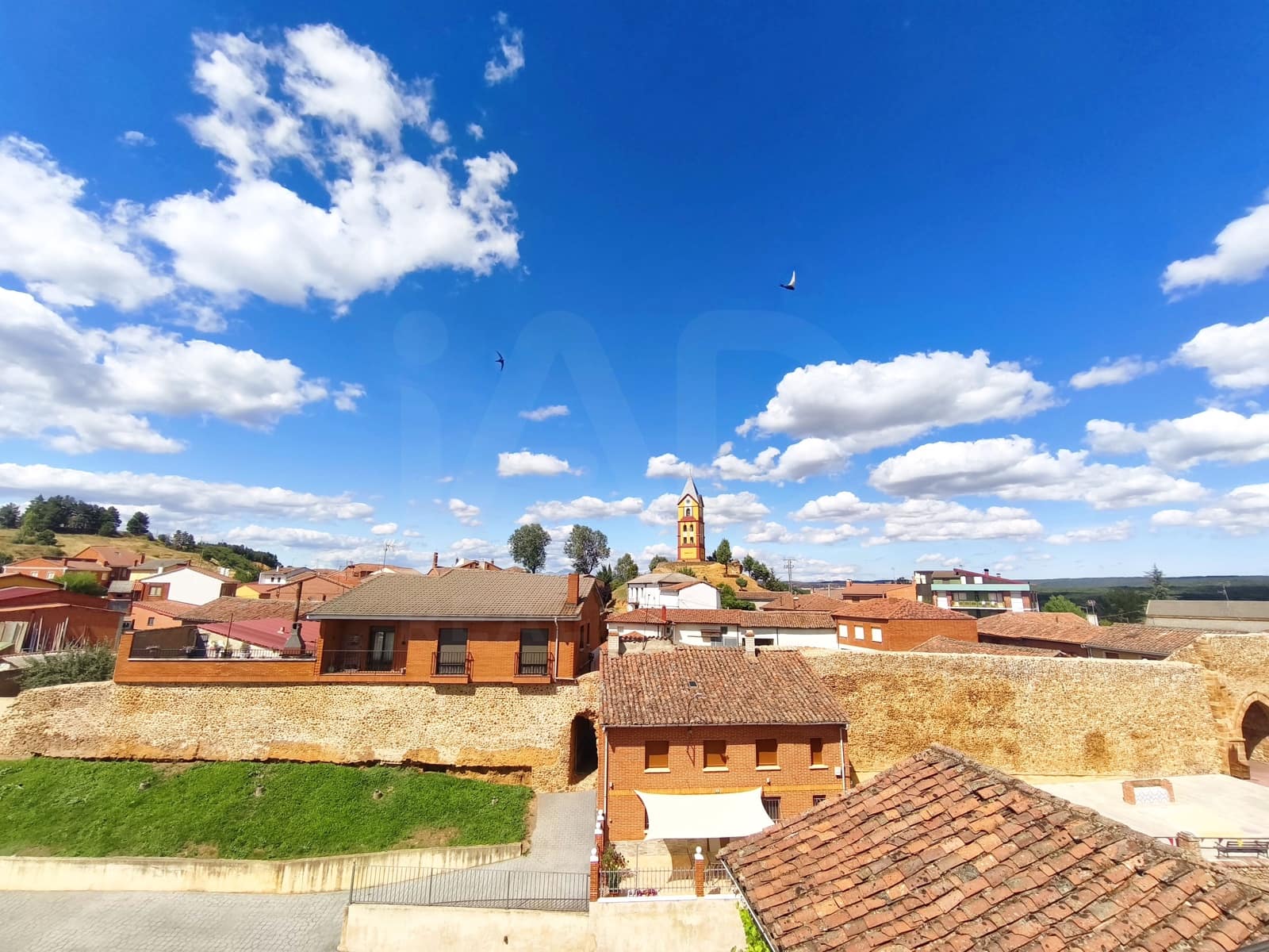 3 sypialnia Apartament na sprzedaż w Miasto Leon - 65 000 € (Ref: 9988553)