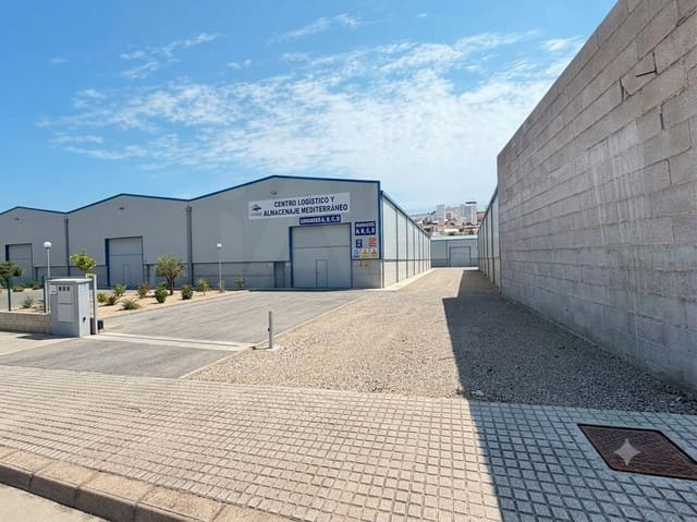 Ubebygd land til salgs i Valencia by - € 130 000 (Ref: 9988558)
