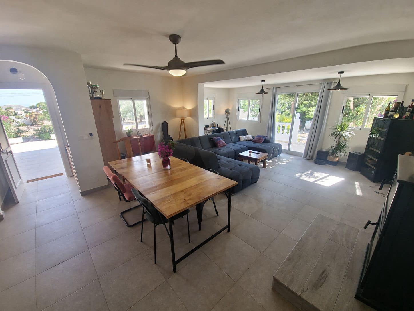 5 soverom Hus til salgs i Alicante by med svømmebasseng - € 474 900 (Ref: 9988560)