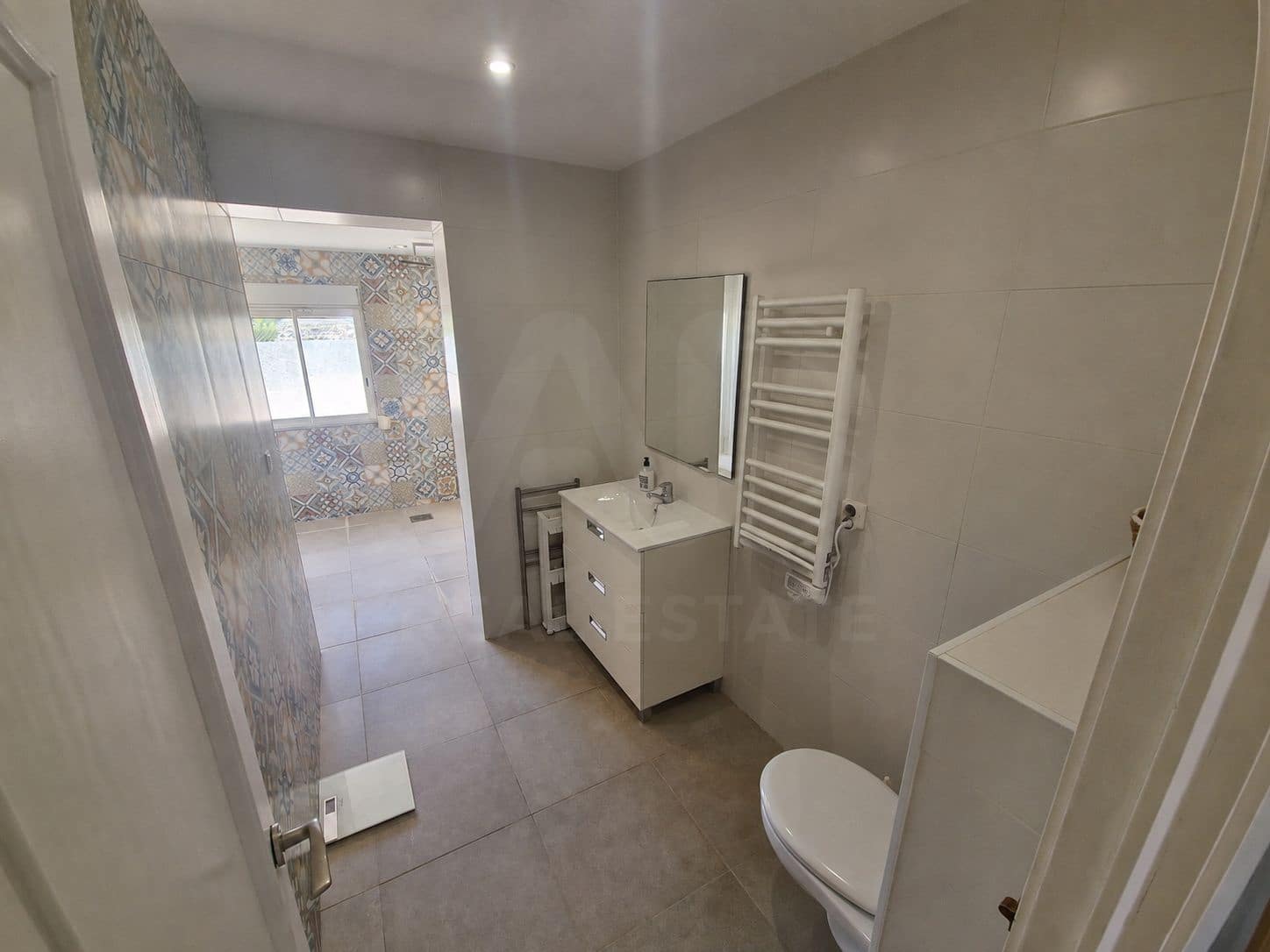 5 soverom Hus til salgs i Alicante by med svømmebasseng - € 474 900 (Ref: 9988560)