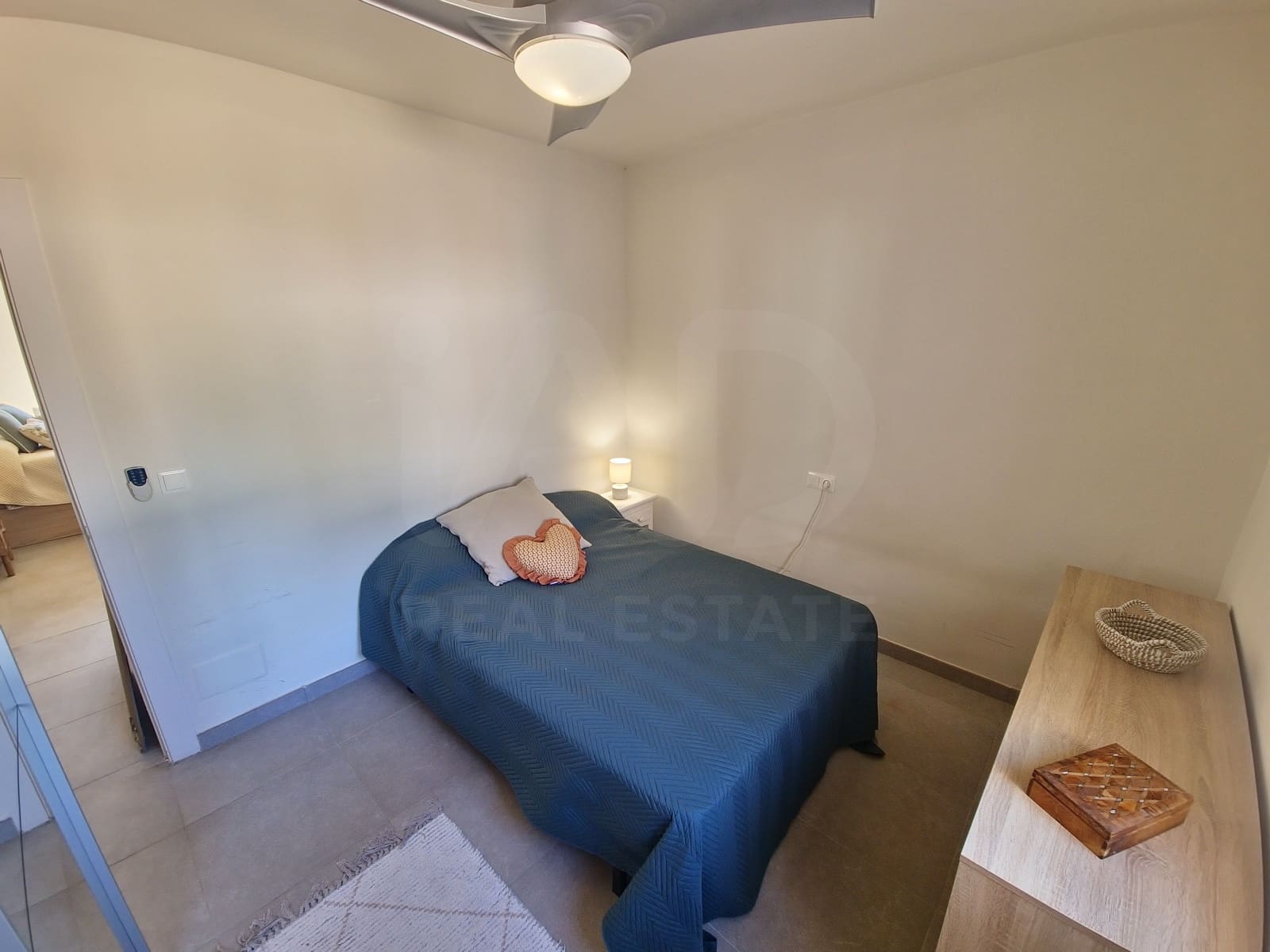 5 soverom Hus til salgs i Alicante by med svømmebasseng - € 474 900 (Ref: 9988560)