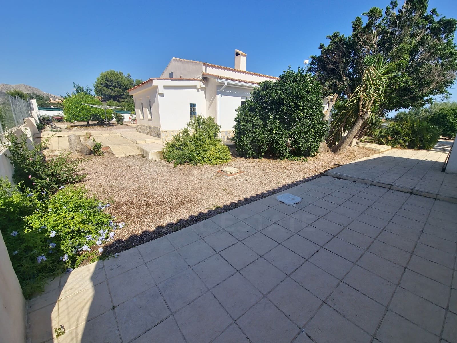 5 soverom Hus til salgs i Alicante by med svømmebasseng - € 474 900 (Ref: 9988560)