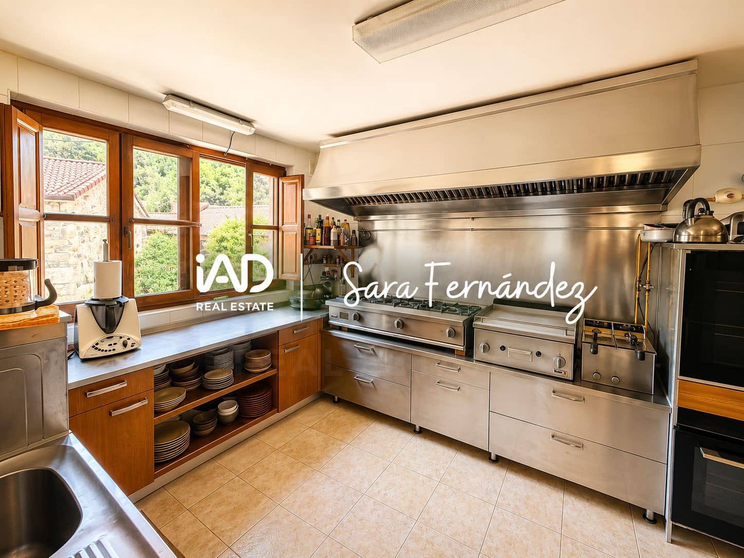 3 Zimmer Haus zu verkaufen in Leon Stadt mit Garage - 390.000 € (Ref: 9988564)