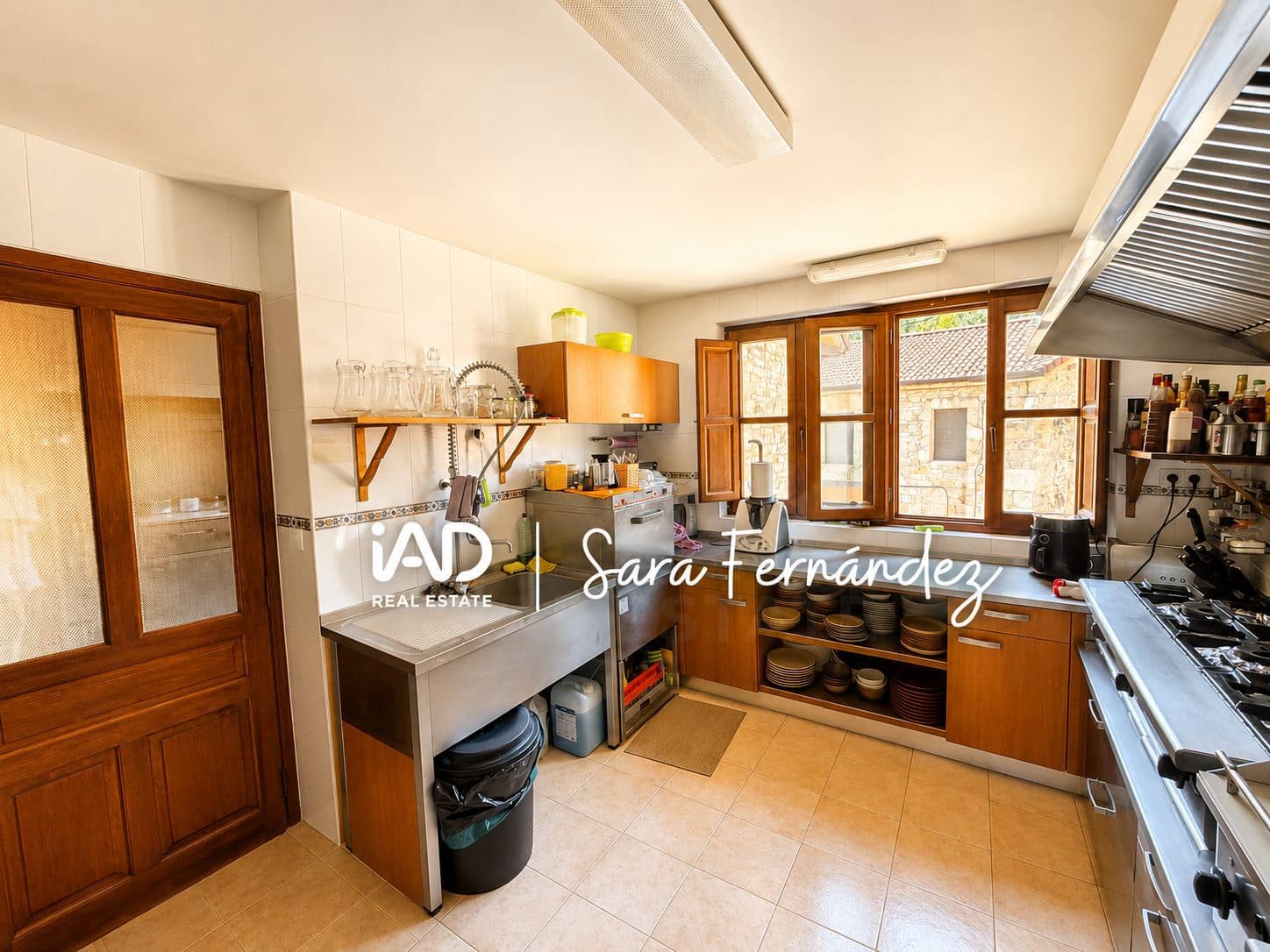 3 Zimmer Haus zu verkaufen in Leon Stadt mit Garage - 390.000 € (Ref: 9988564)