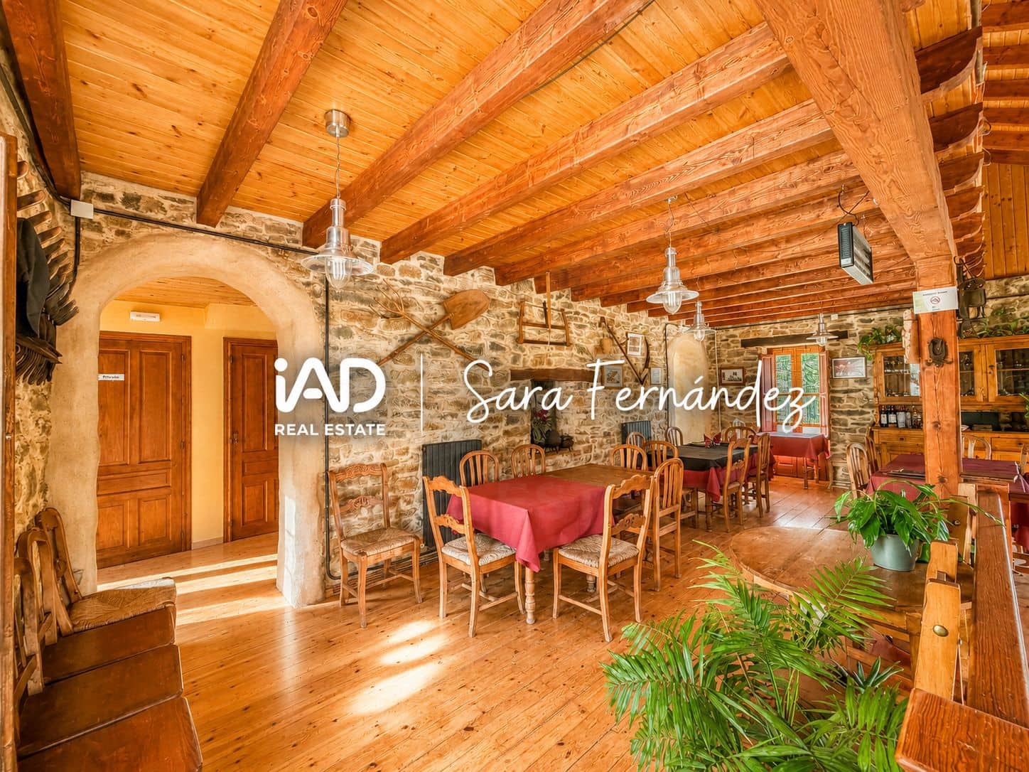 3 Zimmer Haus zu verkaufen in Leon Stadt mit Garage - 390.000 € (Ref: 9988564)