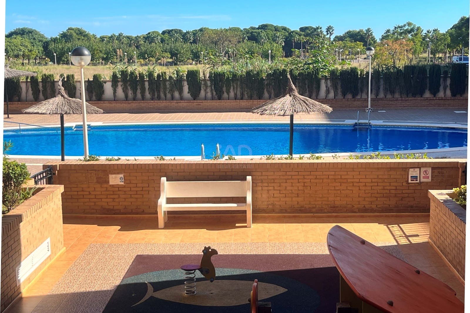 2 soverom Leilighet til salgs i Oropesa  med svømmebasseng garasje - € 133 000 (Ref: 9988565)
