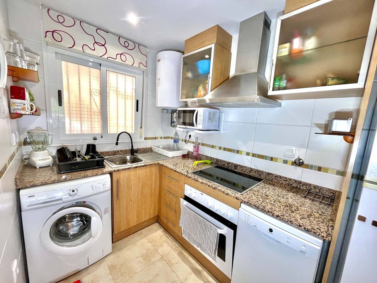 2 soverom Leilighet til salgs i Oropesa  med svømmebasseng garasje - € 133 000 (Ref: 9988565)