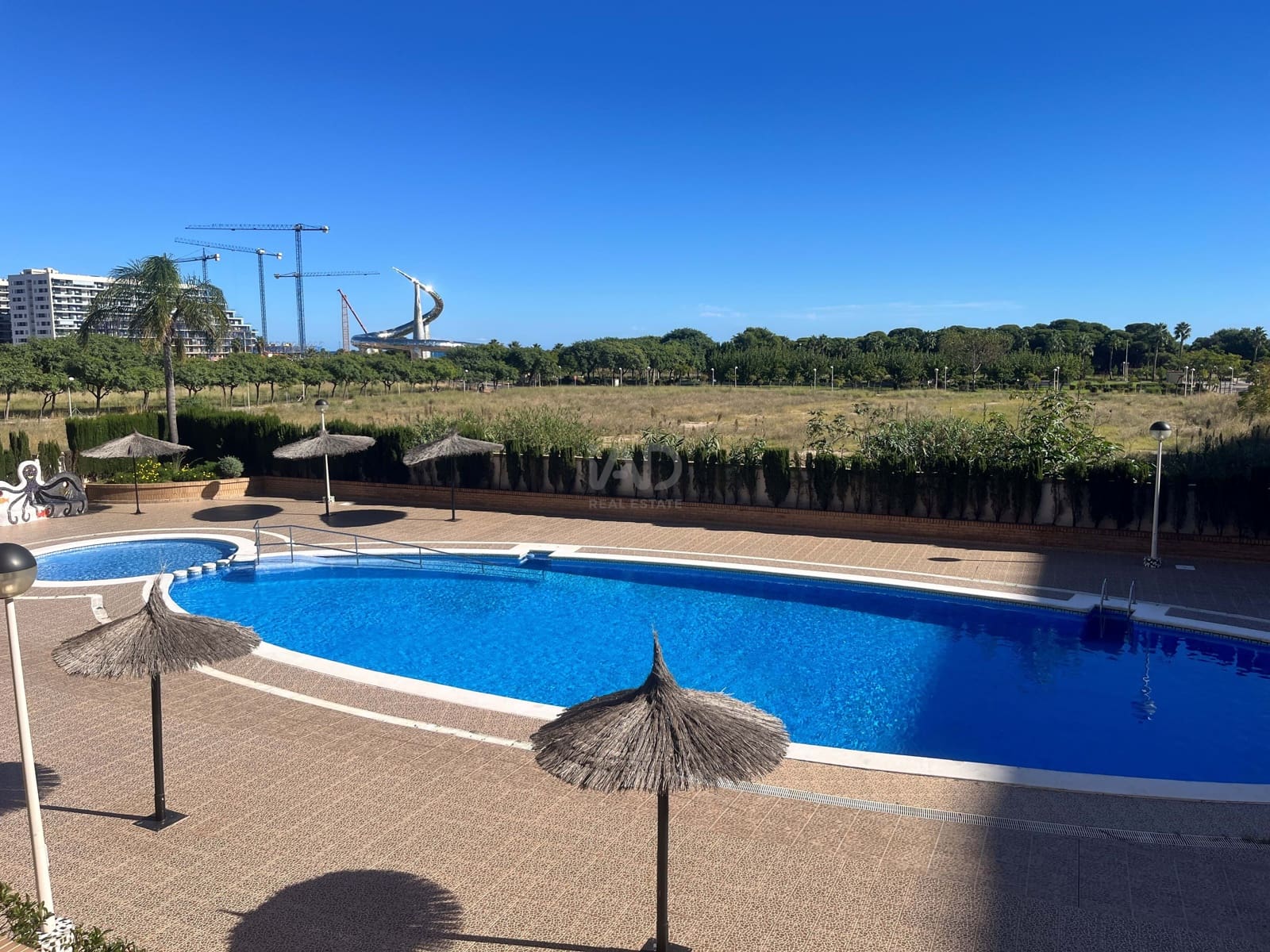 2 soverom Leilighet til salgs i Oropesa  med svømmebasseng garasje - € 133 000 (Ref: 9988565)