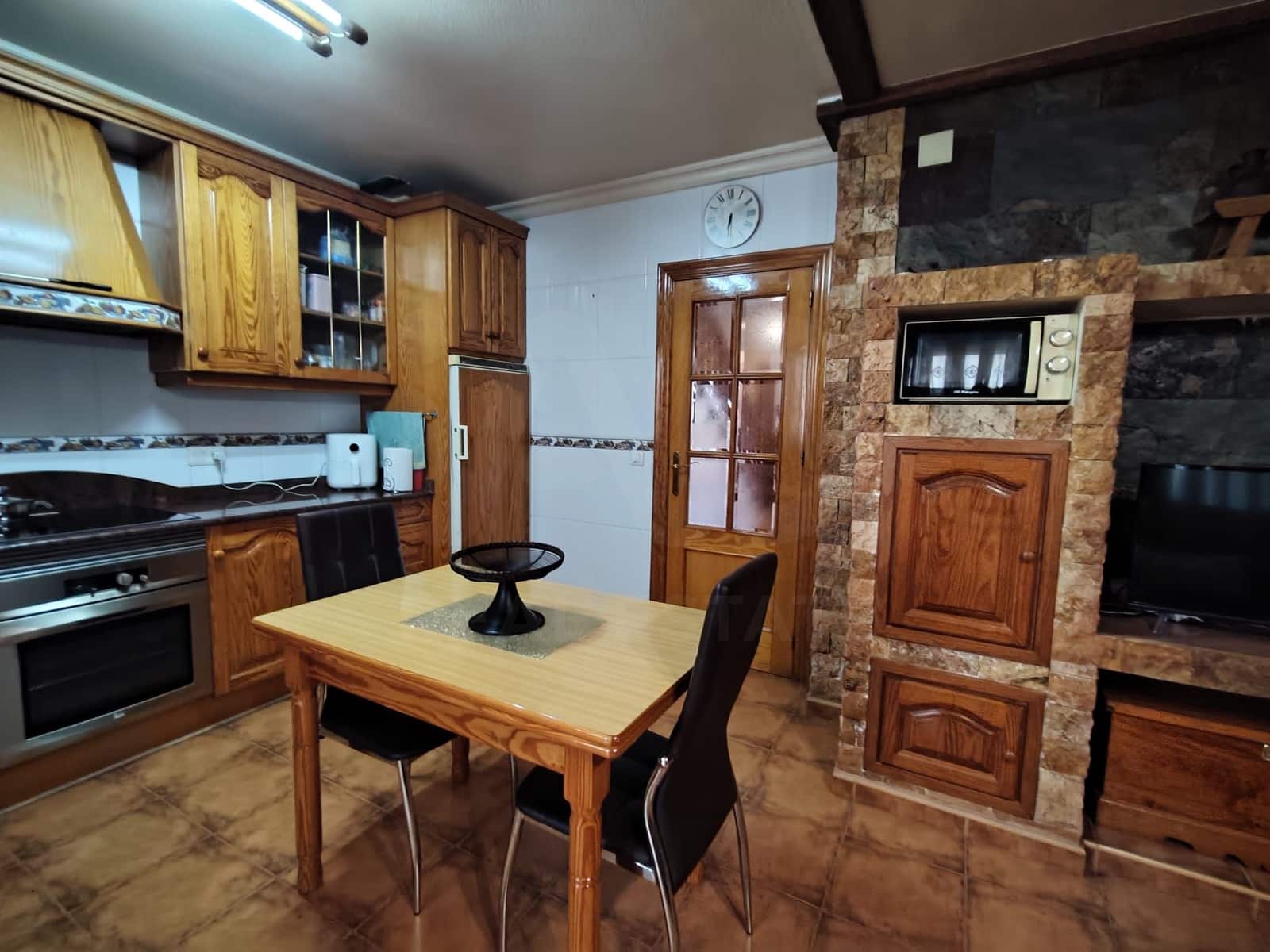 4 slaapkamer Rijtjeshuis te koop in La Hoya - € 210.000 (Ref: 9988573)