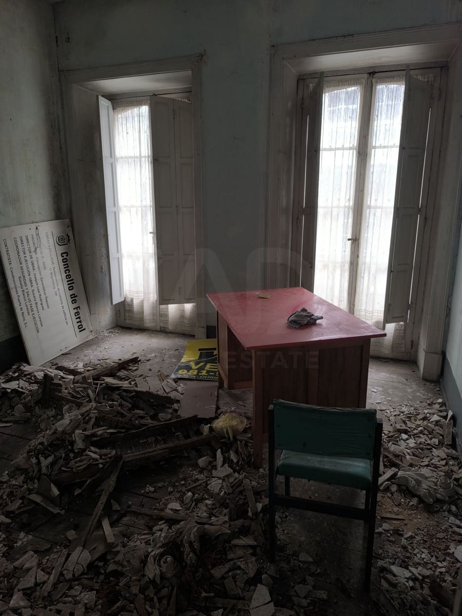 Komercyjne na sprzedaż w Ferrol - 250 000 € (Ref: 9988575)