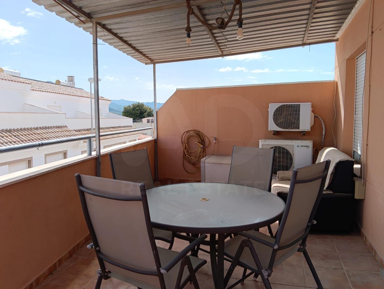 3 bedroom Terraced Villa for sale in Onda with garage - € 170,000 (Ref: 9988579)