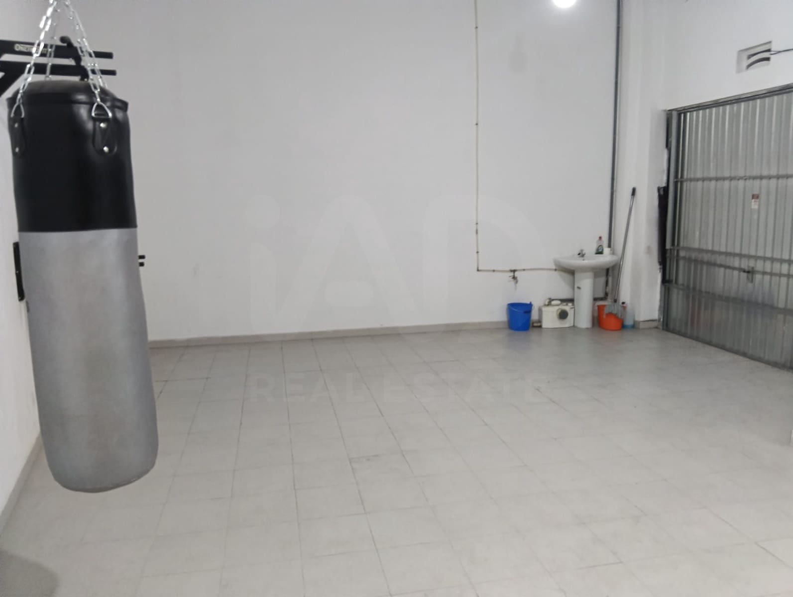 3 bedroom Terraced Villa for sale in Onda with garage - € 170,000 (Ref: 9988579)