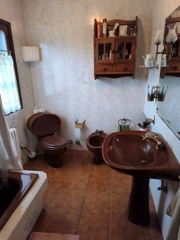 Chalet de 5 habitaciones en Pontedeume en venta con piscina garaje - 525.000 € (Ref: 9988580)