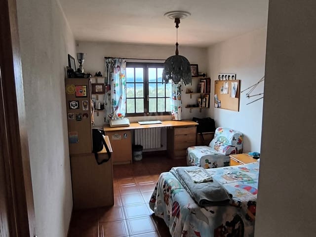 Chalet de 5 habitaciones en Pontedeume en venta con piscina garaje - 525.000 € (Ref: 9988580)