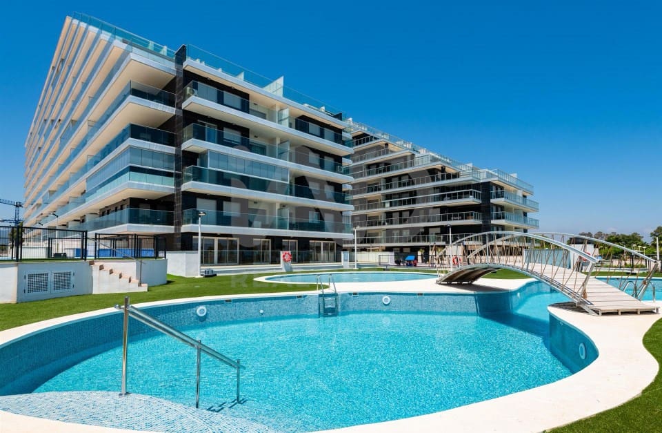 2 soverom Penthouse til salgs i Cabanes med svømmebasseng garasje - € 289 000 (Ref: 9988582)