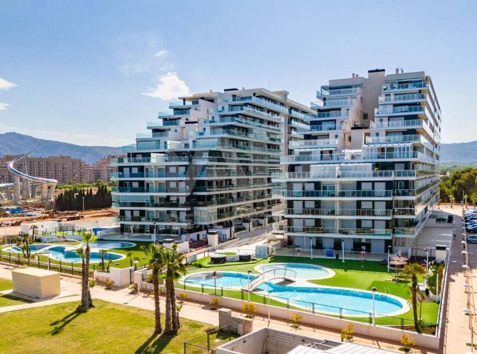 2 soverom Penthouse til salgs i Cabanes med svømmebasseng garasje - € 289 000 (Ref: 9988582)