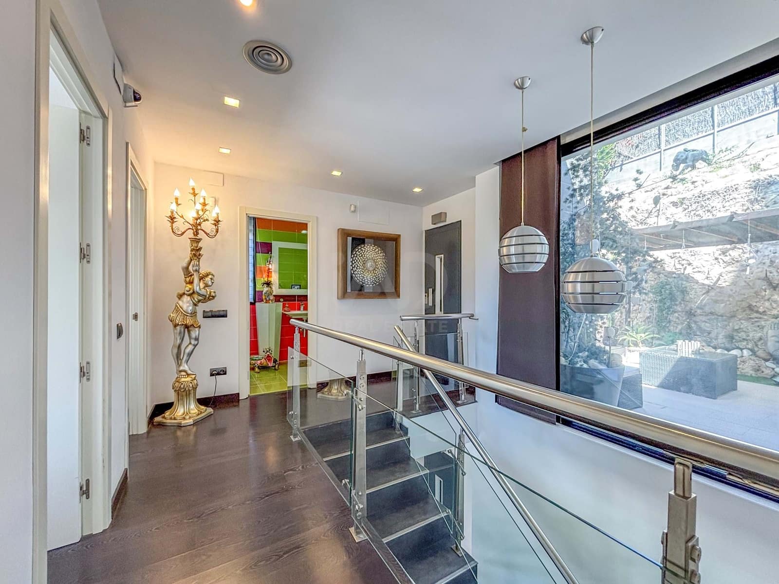 4 bedroom Townhouse for sale in Sitges with pool garage - € 1,320,000 (Ref: 9988583)