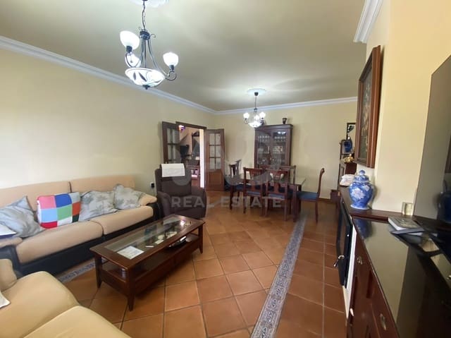 Chalet de 5 habitaciones en Cádiz ciudad en venta con piscina - 558.000 € (Ref: 9988584)