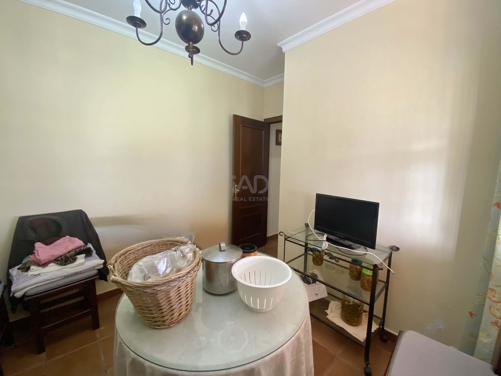 5 sypialnia Willa na sprzedaż w Miasto Kadyks z basenem - 558 000 € (Ref: 9988584)