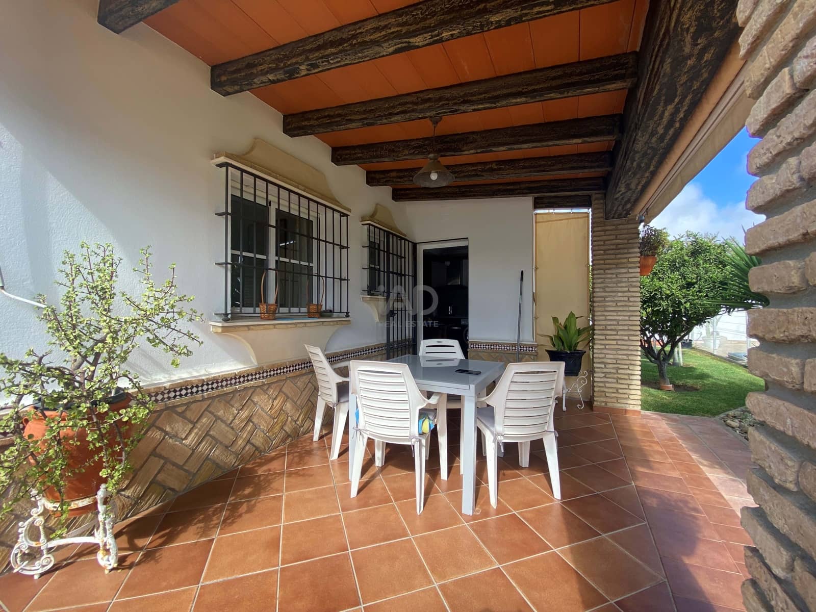 5 sypialnia Willa na sprzedaż w Miasto Kadyks z basenem - 558 000 € (Ref: 9988584)