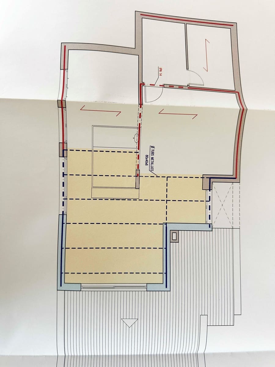 6 soverom Hus til salgs i Barcelona by med svømmebasseng garasje - € 825 000 (Ref: 9988585)