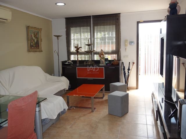 Adosado de 3 habitaciones en Almassora / Almazora en venta con garaje - 234.000 € (Ref: 9988587)
