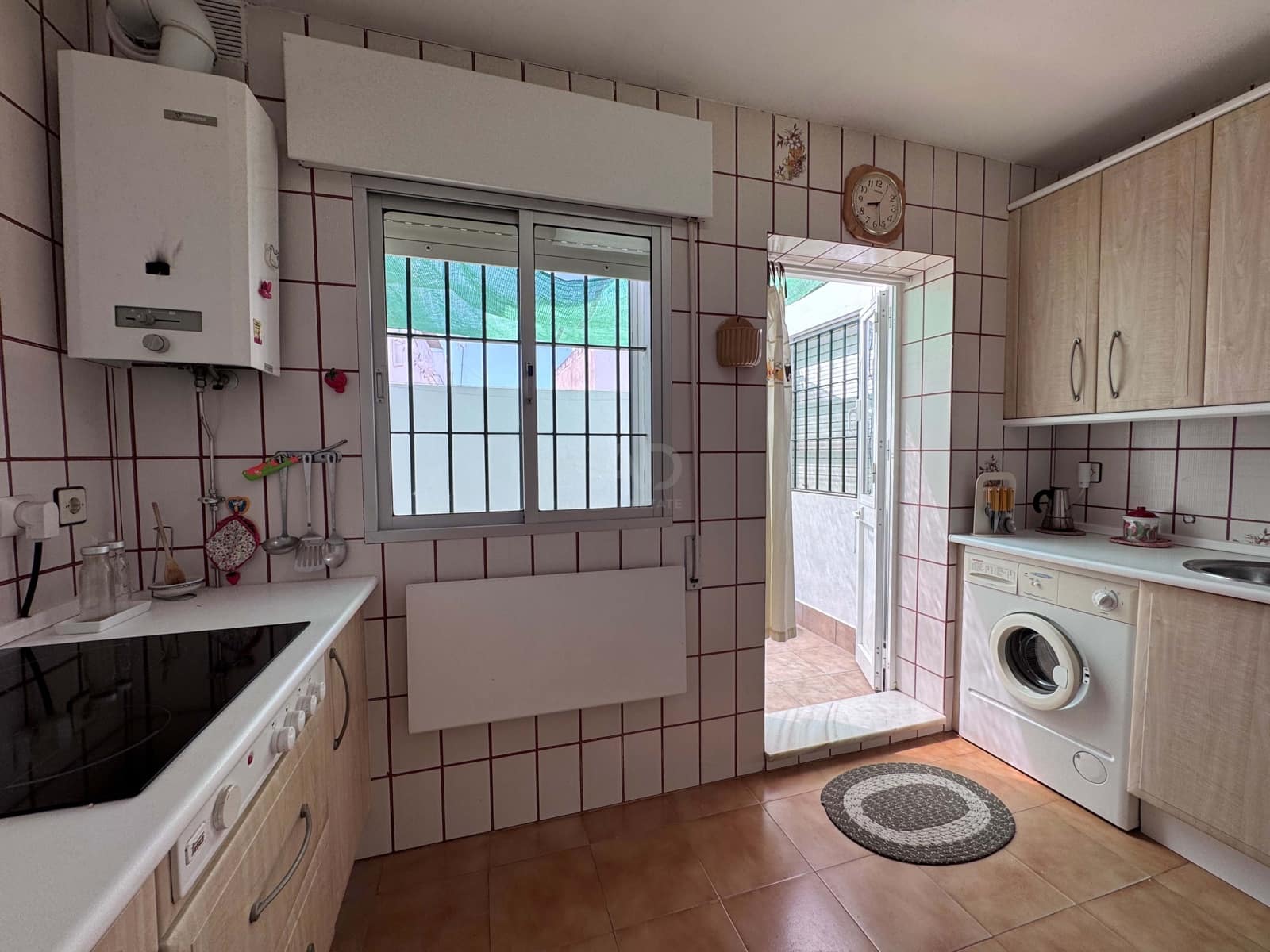 3 bedroom Apartment for sale in Cadiz city - € 261,500 (Ref: 9988588)