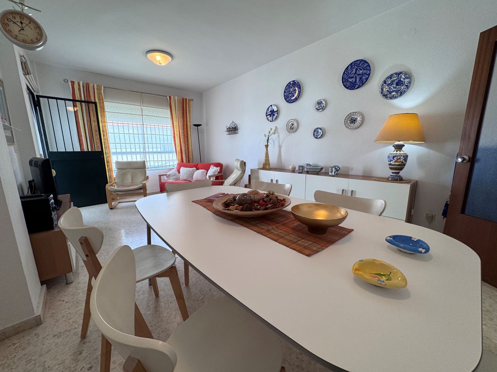 3 bedroom Apartment for sale in Cadiz city - € 261,500 (Ref: 9988588)