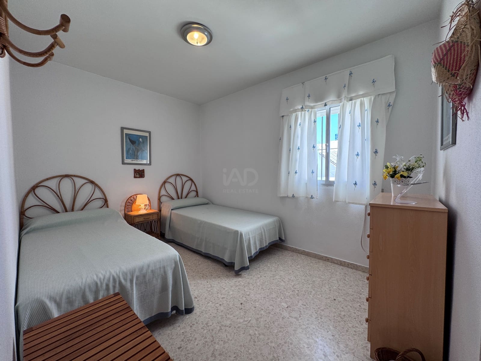 3 bedroom Apartment for sale in Cadiz city - € 261,500 (Ref: 9988588)