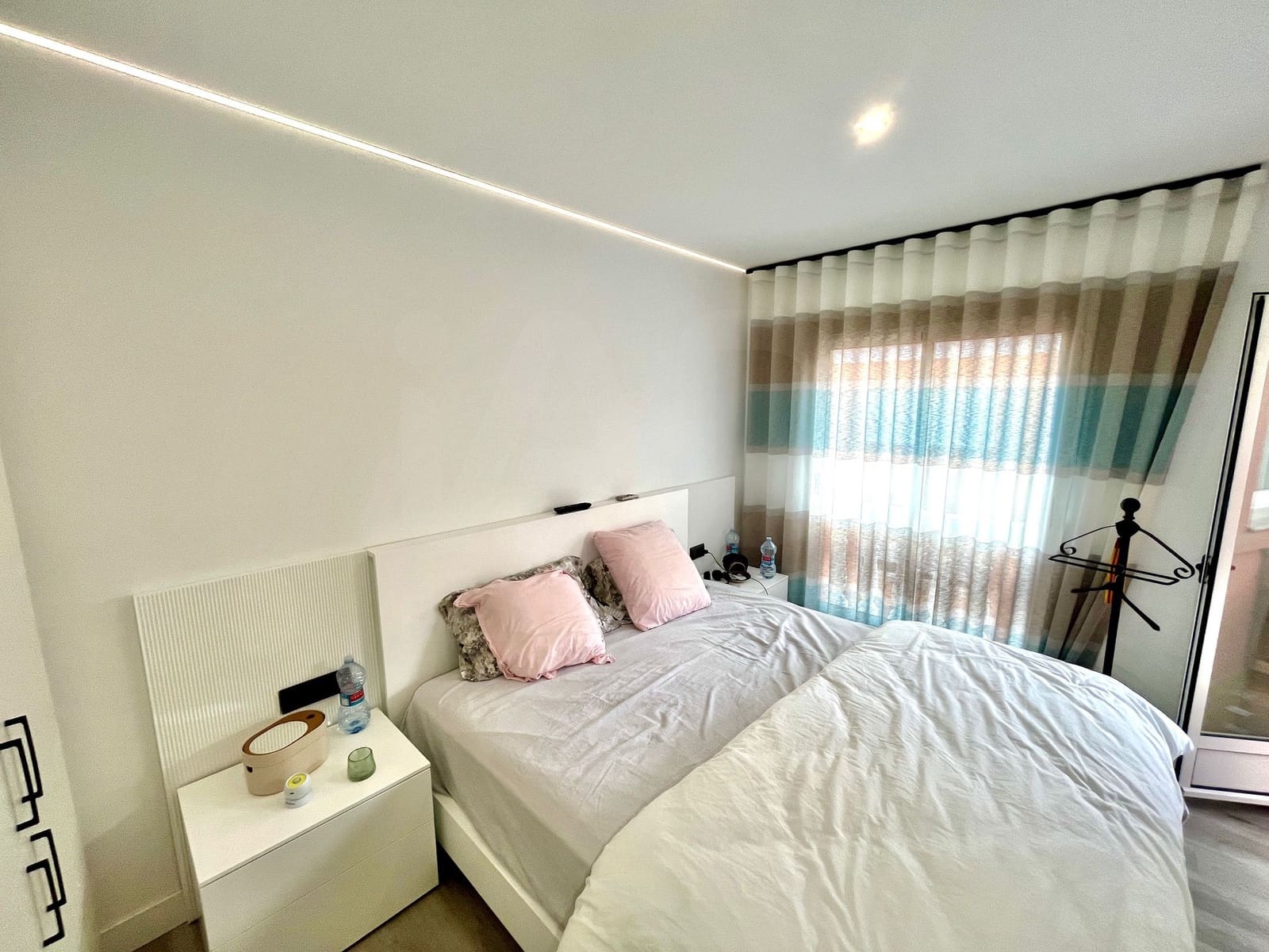 3 slaapkamer Rijtjeshuis te koop in Torreblanca - € 320.000 (Ref: 9988589)