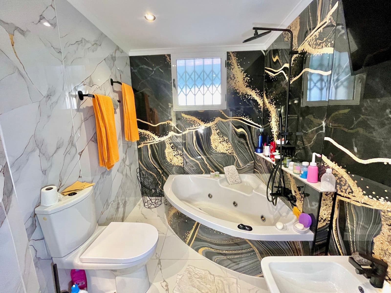 3 slaapkamer Rijtjeshuis te koop in Torreblanca - € 320.000 (Ref: 9988589)