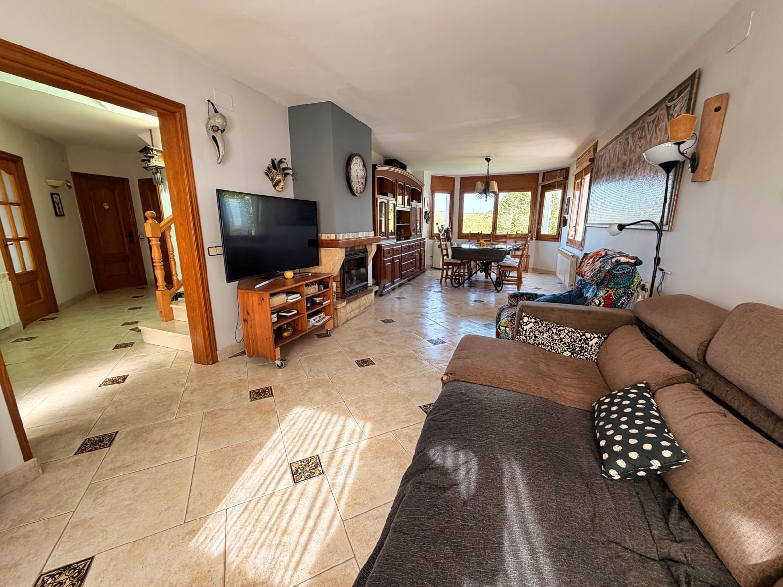5 soverom Hus til salgs i Barcelona by med garasje - € 425 000 (Ref: 9988590)