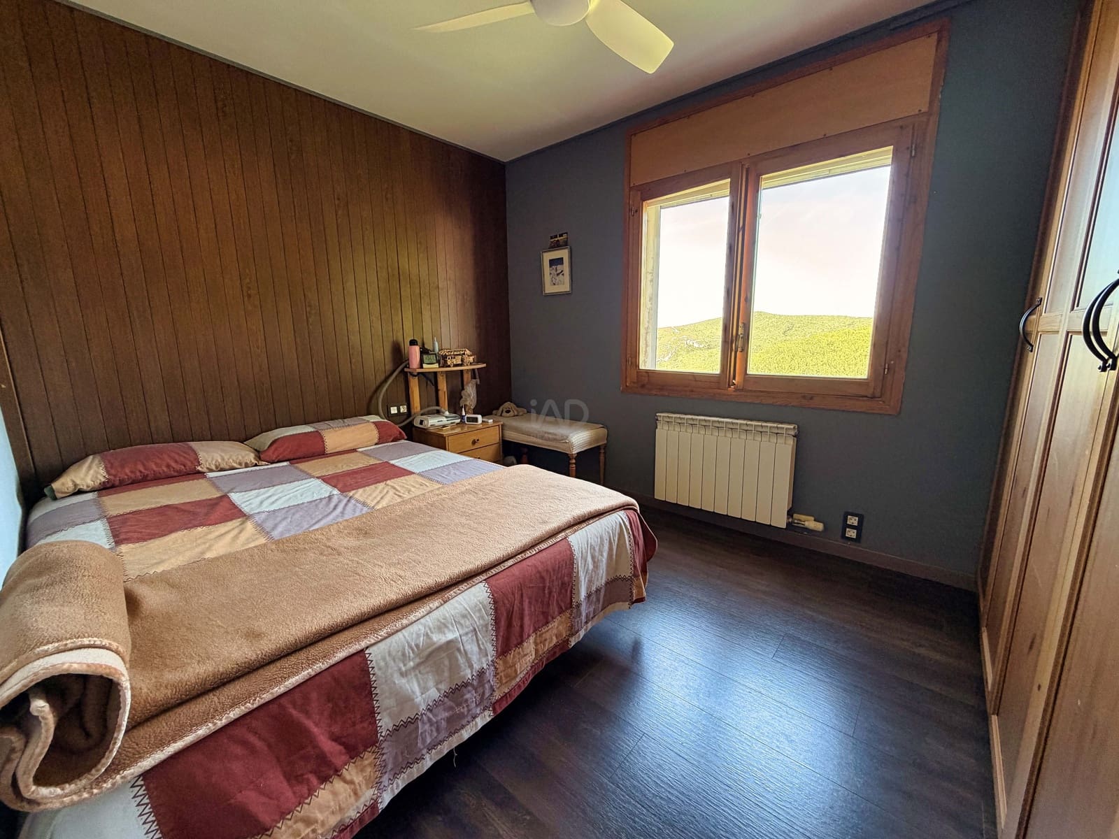 5 soverom Hus til salgs i Barcelona by med garasje - € 425 000 (Ref: 9988590)