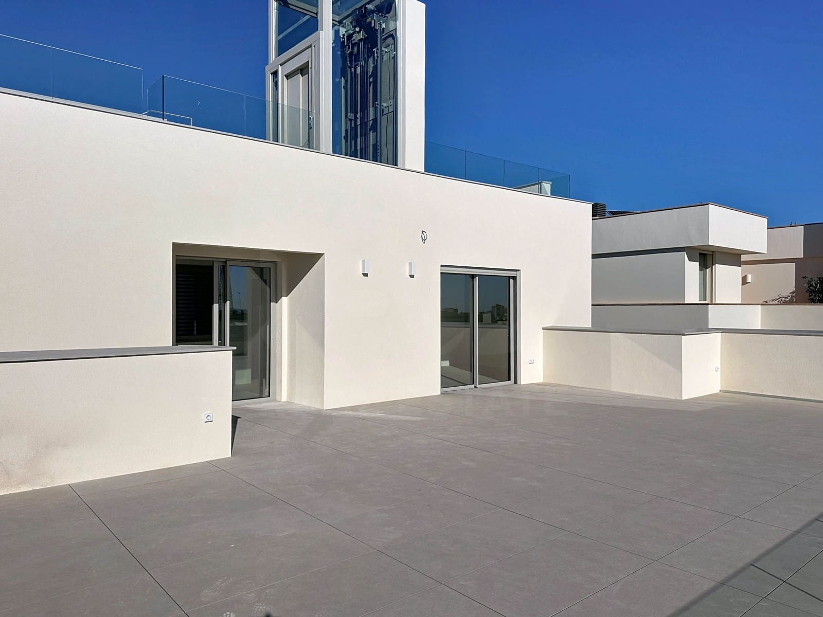 5 bedroom Villa for sale in Sitges with pool garage - € 2,690,000 (Ref: 9988591)