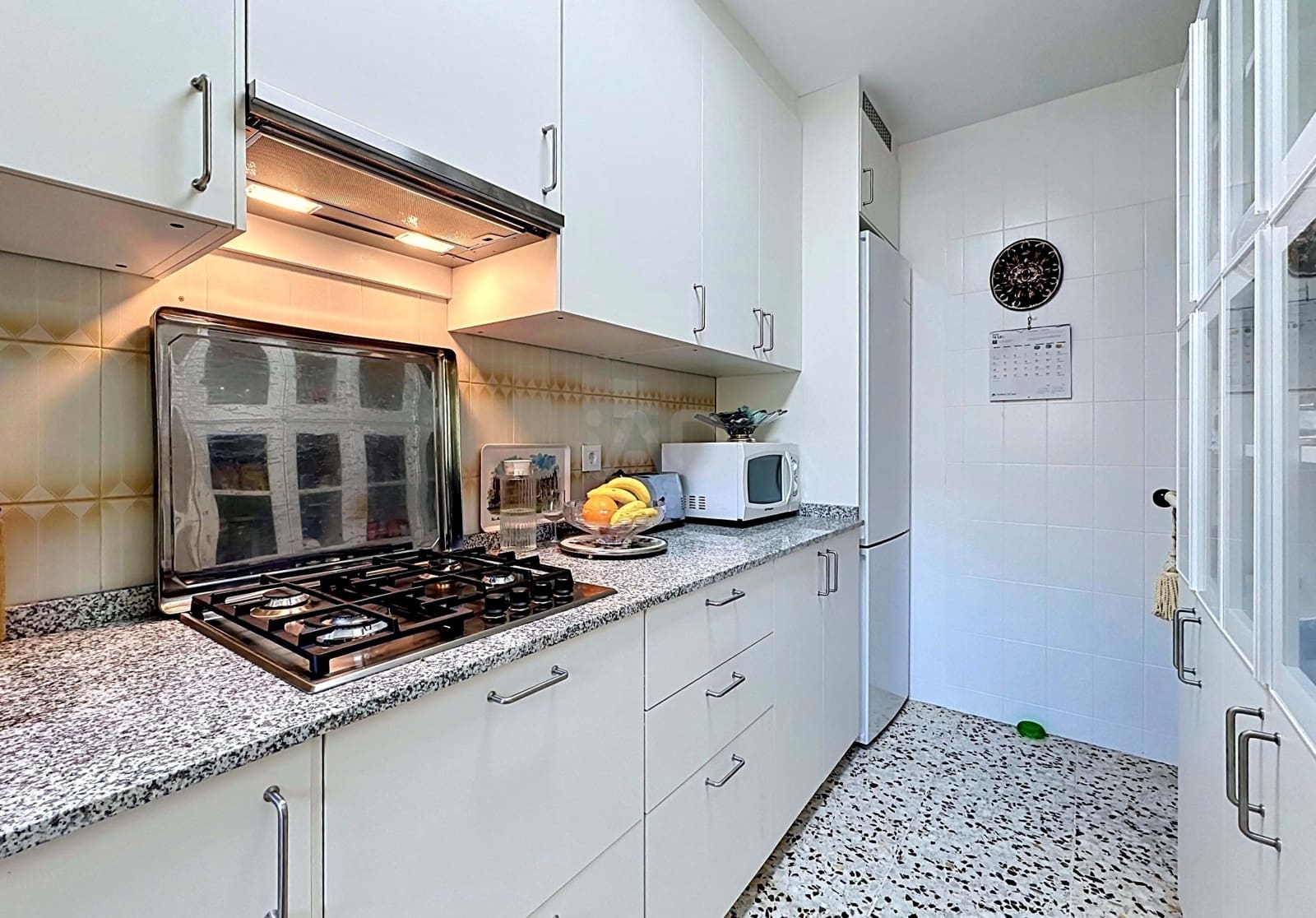 4 soverom Hus til salgs i Barcelona by med svømmebasseng garasje - € 365 000 (Ref: 9988596)